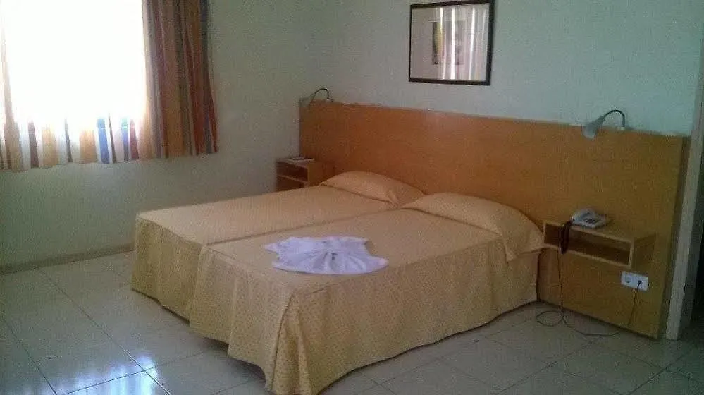 Hotel Roterdao Praia 3*,  Cap-Vert